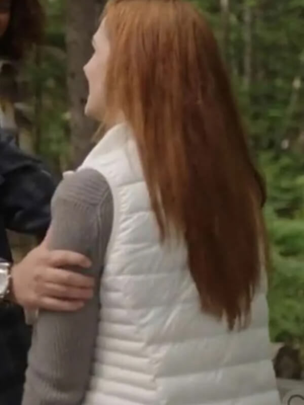 Maggie Sullivan Sullivan’s Crossing 2023 White Puffer Vest