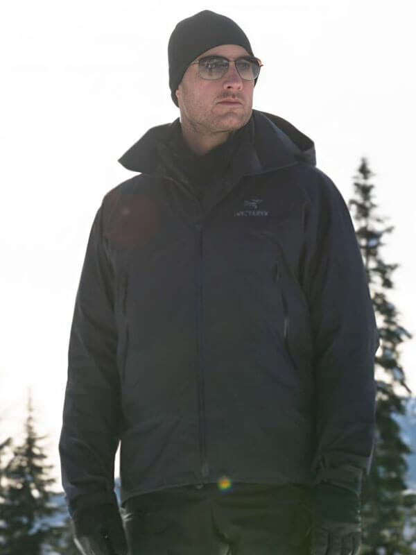Colter Shaw Tracker 2024 Black Jacket