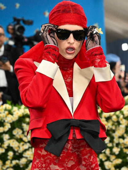 Amelia Gray Met Gala 2026 Red Tuxedo Jacket