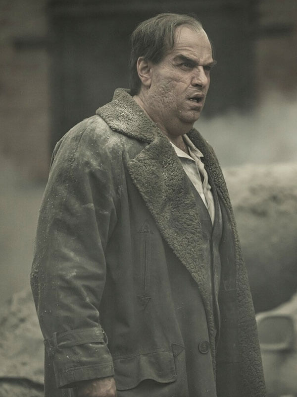Colin Farell The Penguin Season 01 Green Trench Coat