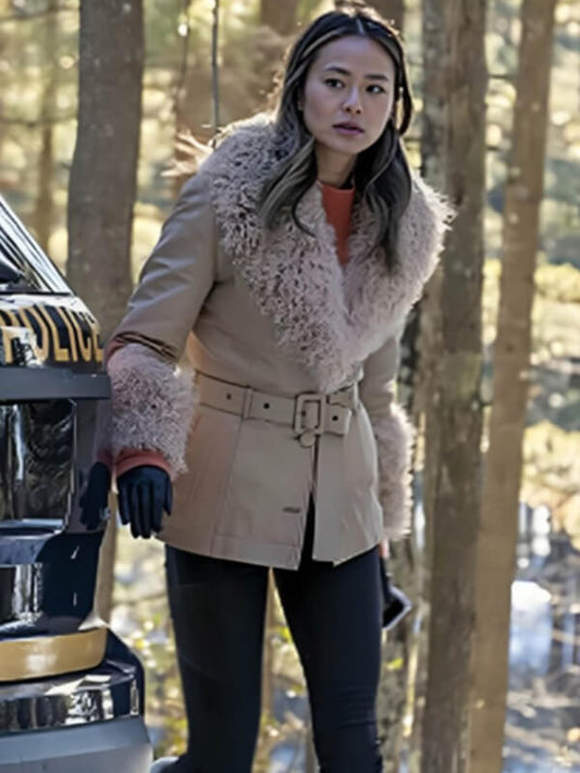 Dexter New Blood S1 2021 Molly Park Beige Fur Jacket