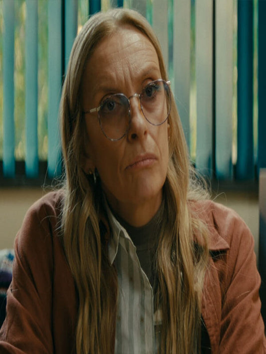 Evelyn Wade Wayward Netflix Orange Jacket.