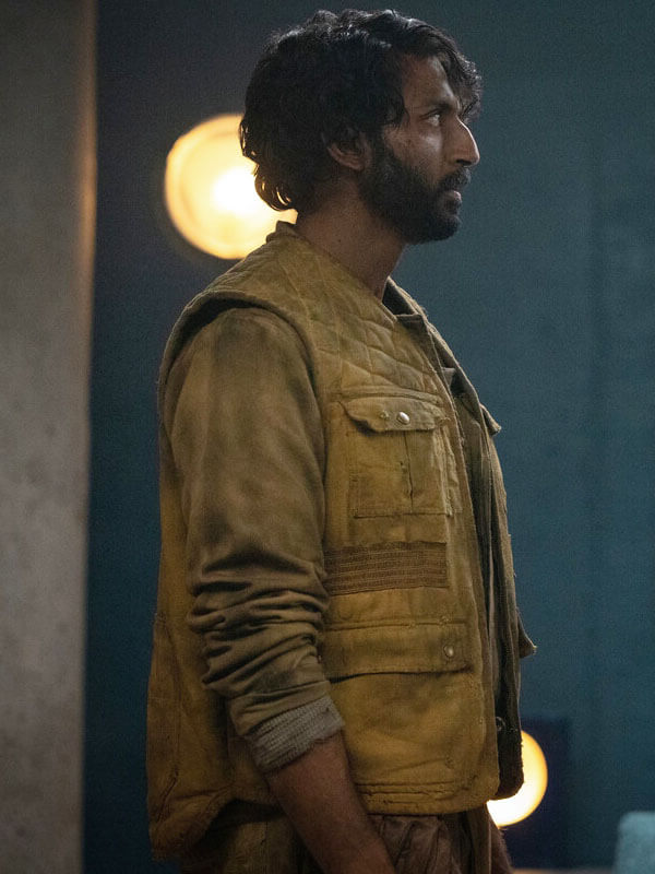 Lukas Skyle Silo Season 03 Yellow Quilted Vest