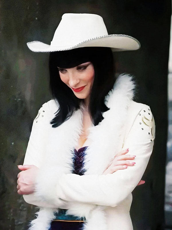 Nico Robin One Piece Season 02 White Leather Coat