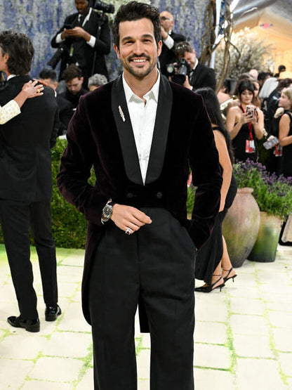 Paul Anthony Kelly Met Gala 2026 Black Velvet Tailcoat