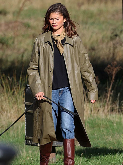 Zendeya Coleman London Park Spotting Green Trench Coat
